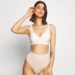 2pp hög midja stringtrosa beige Anna Field 42BF61015 kvinnor