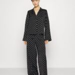 pyjamasset svart/benvit Anna Field 42BF61062 kvinnor