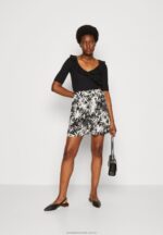 shorts svart/benvit Anna Field 42BF6860 kvinnor - Bild 2